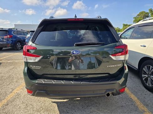 Certified 2023 Subaru Forester Limited AWD/4WD image 5