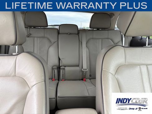 Used 2014 Lincoln MKX FWD w/ Equipment Group 102A image 7