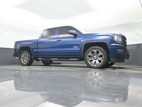 Used 2017 GMC Sierra 1500 SLT w/ All Terrain Package AWD/4WD image 32