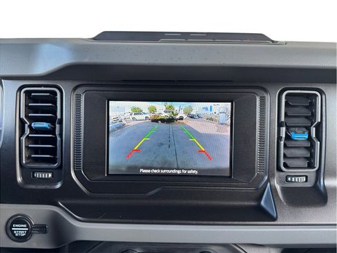 Used 2022 Ford Bronco Black Diamond image 18