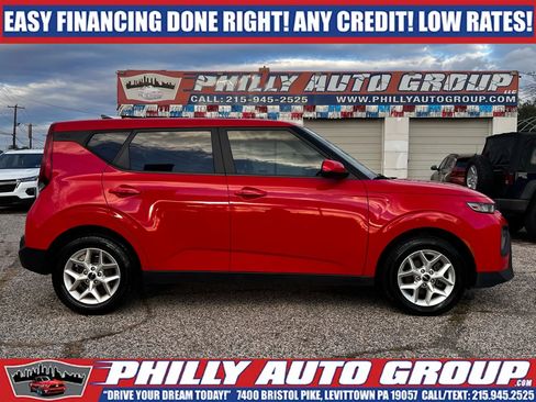 Used 2022 Kia Soul S FWD image 4