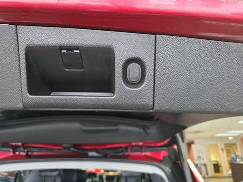 Used 2015 Chevrolet Suburban LTZ image 46