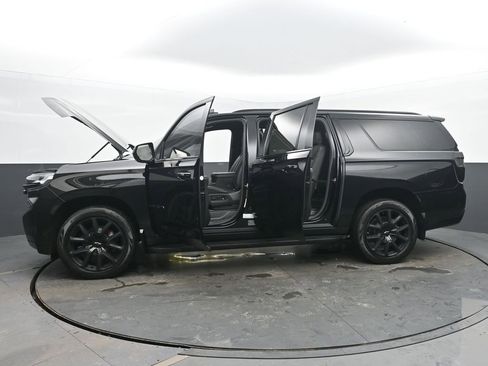 Used 2021 Chevrolet Suburban RST w/ Rear Media and Nav Package image 55