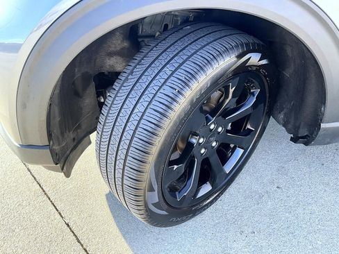 Used 2023 Ford Explorer ST-Line w/ Class IV Trailer Tow Package image 28