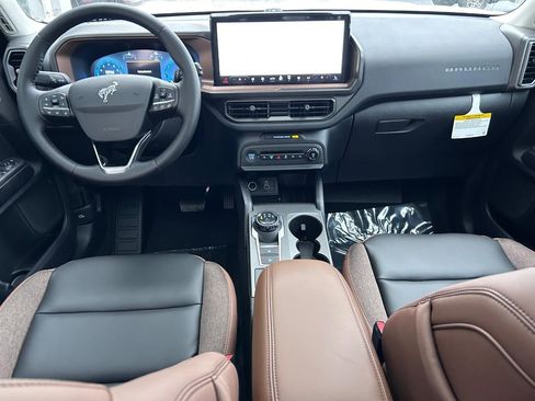 New 2025 Ford Bronco Sport Outer Banks w/ Outer Banks Tech Package+ image 11