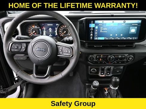 Used 2024 Jeep Wrangler Sport S image 15