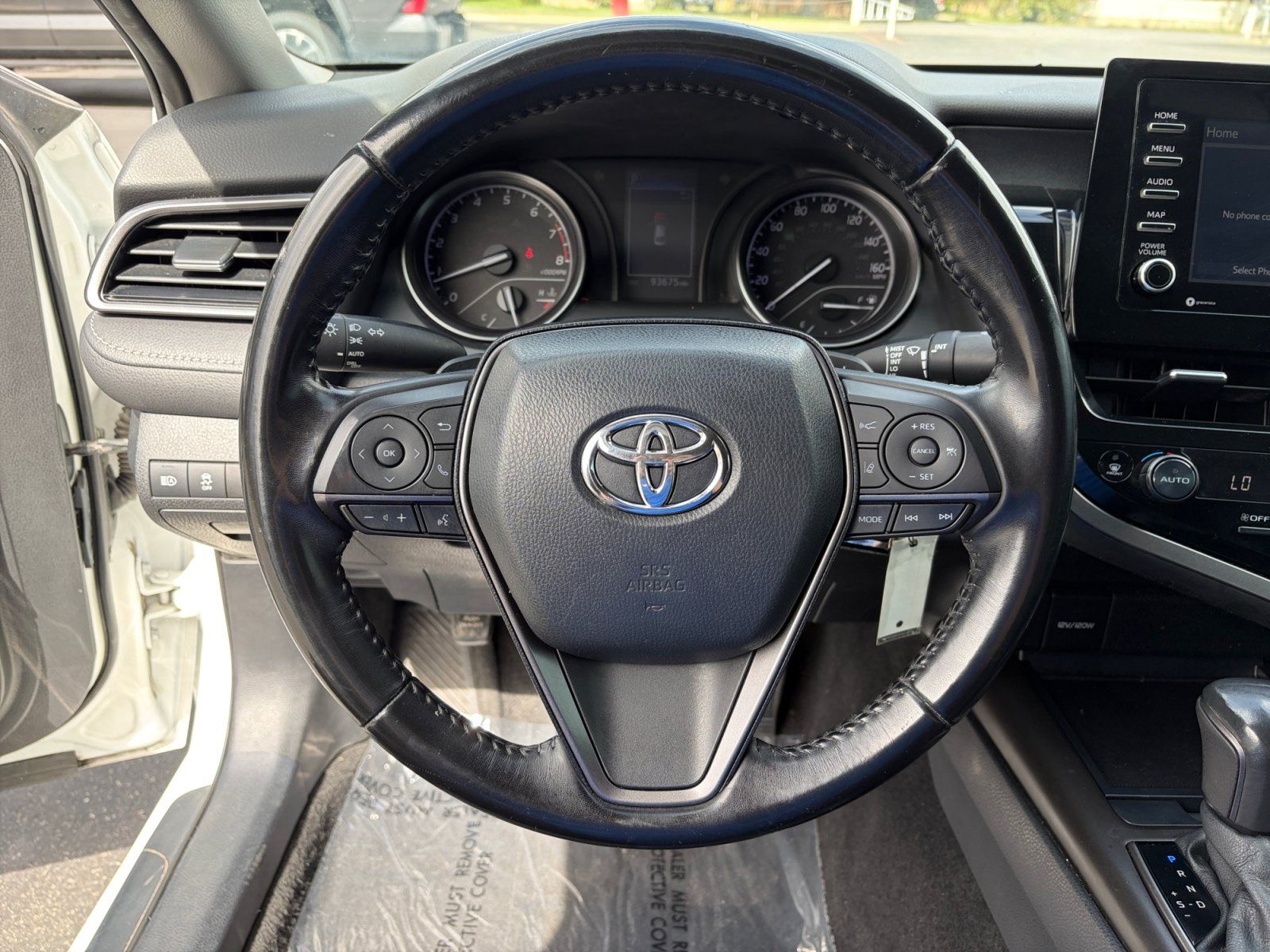 Used 2022 Toyota Camry SE FWD image 12