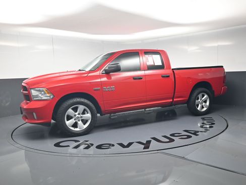 Used 2015 RAM 1500 Express RWD image 6