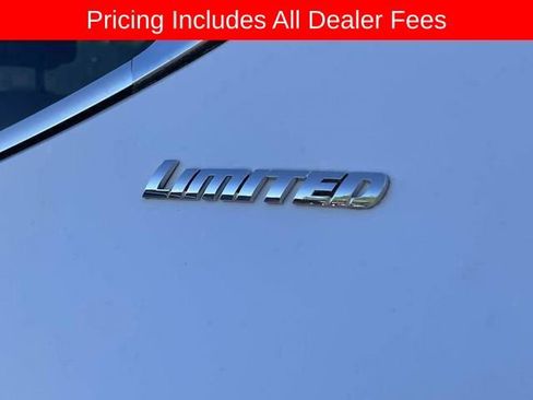 Used 2024 Toyota Tundra Limited w/ Power Package AWD/4WD image 27
