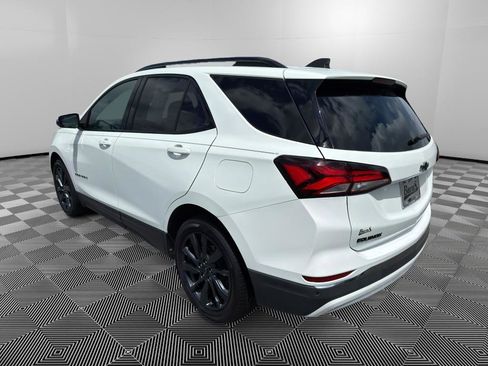 Used 2022 Chevrolet Equinox RS w/ RS Leather Package image 5