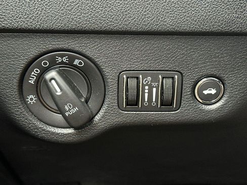 Used 2016 Dodge Charger R/T w/ Plus Group image 30