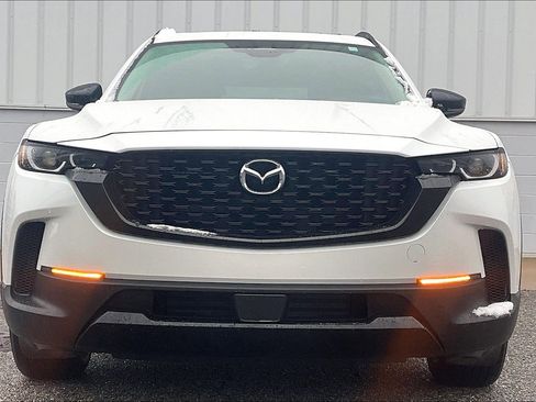 Used 2025 MAZDA CX-50 AWD 2.5 Hybrid w/ Premium Pkg image 3