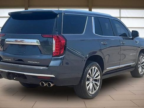 Used 2021 GMC Yukon Denali w/ Denali Premium Package AWD/4WD image 2