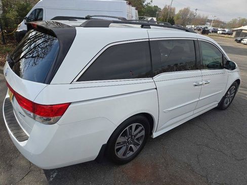 Used 2014 Honda Odyssey Touring image 7