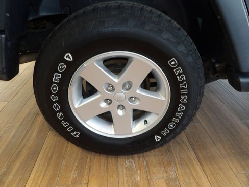 Used 2018 Jeep Wrangler Unlimited Sport S image 6