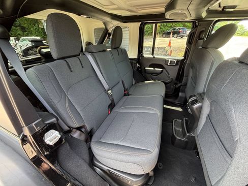 Used 2025 Jeep Wrangler Unlimited Sport S 4xe AWD/4WD image 35