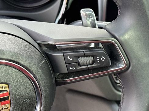 Certified 2025 Porsche Macan image 26