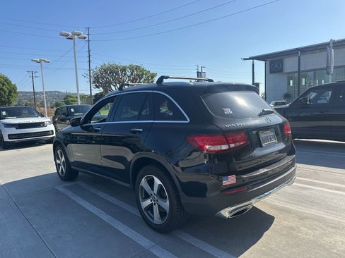 Used 2019 Mercedes-Benz GLC 300 image 4