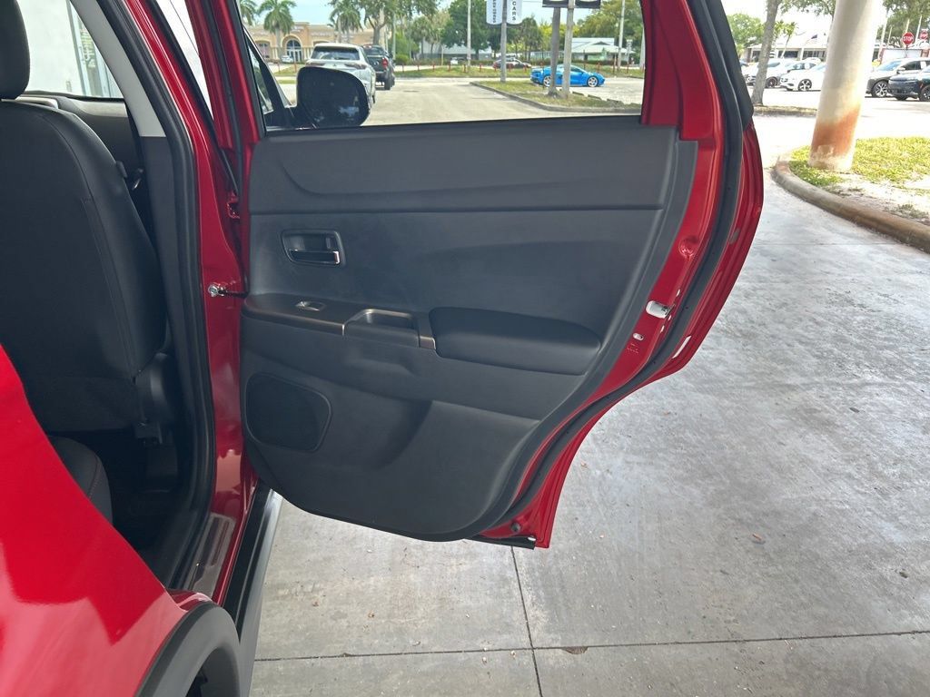 New 2026 Mitsubishi Outlander Sport SE AWD/4WD image 28
