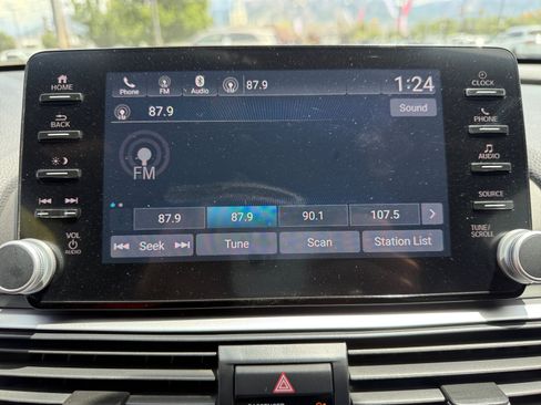 Used 2022 Honda Accord Sport image 18