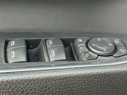 Used 2024 GMC Sierra 3500 Denali w/ Denali Reserve Package image 20