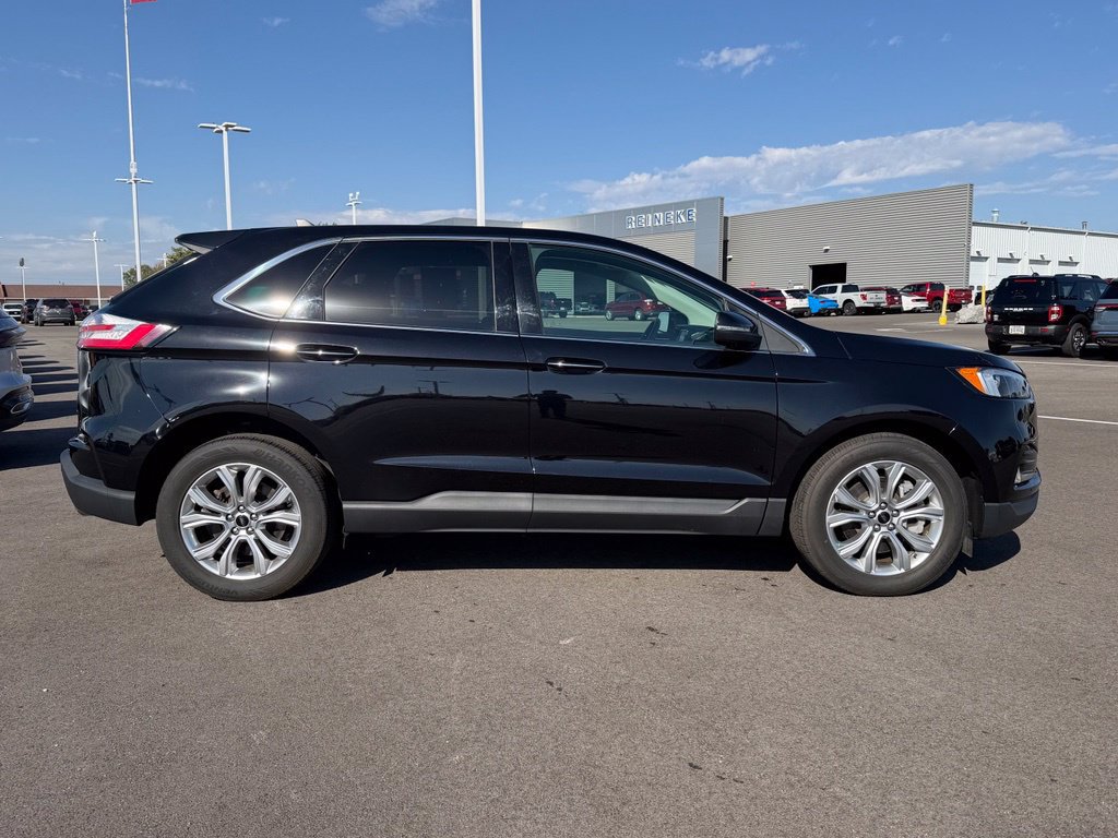 Used 2024 Ford Edge Titanium AWD/4WD image 5