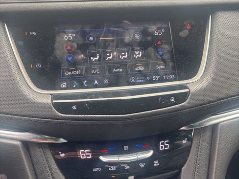 Certified 2023 Cadillac XT5 Premium Luxury AWD/4WD image 19