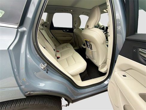 Used 2023 Volvo XC60 B5 Ultimate w/ Protection Package image 29