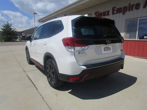 Used 2022 Subaru Forester Sport image 9
