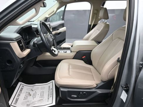 Used 2024 Ford Expedition Max Limited AWD/4WD image 17