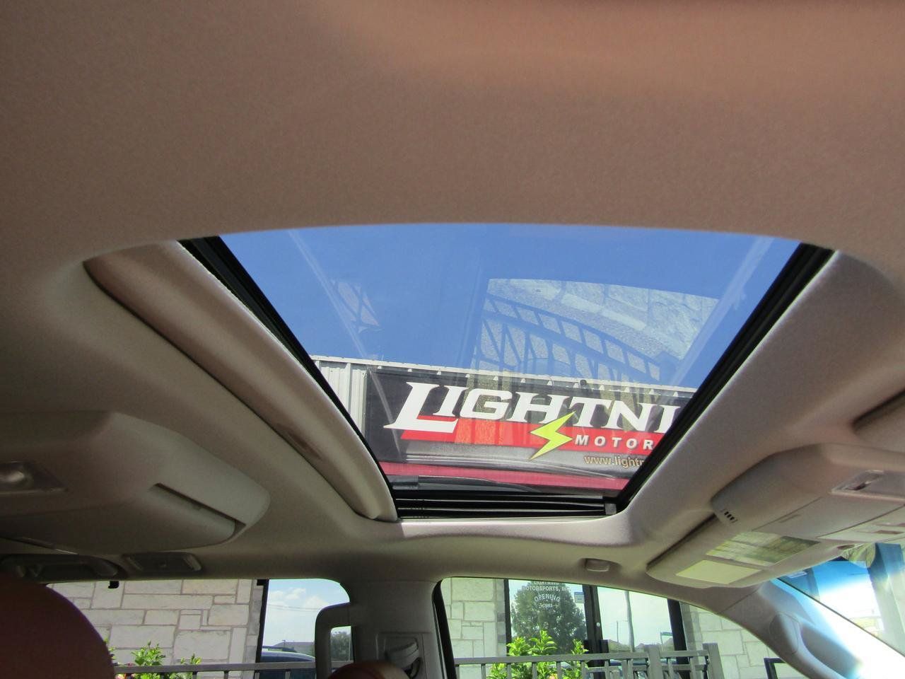 Used 2016 Toyota Sequoia Platinum AWD/4WD image 8