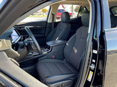 Used 2022 Buick Envision Preferred image 29