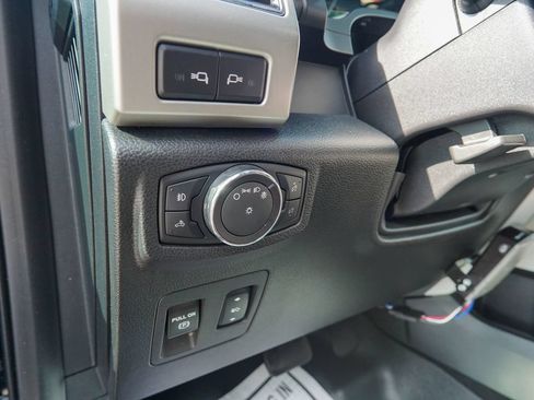Used 2018 Ford F150 Lariat AWD/4WD image 21