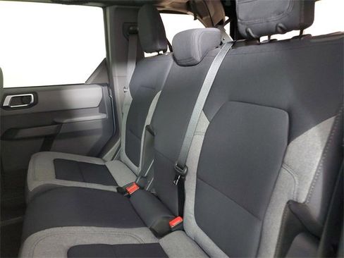 Used 2022 Ford Bronco Big Bend image 12