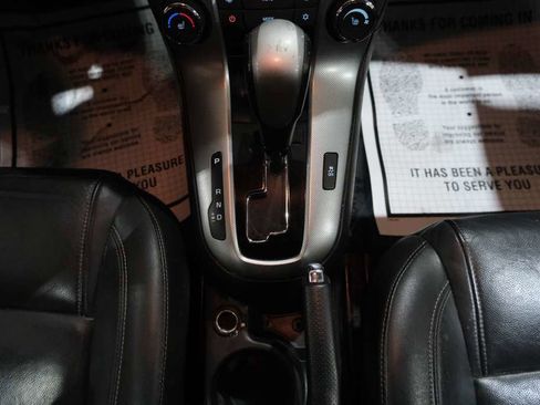 Used 2013 Chevrolet Cruze LTZ image 26