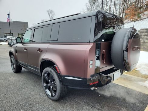 New 2026 Land Rover Defender 130 X-Dynamic SE AWD/4WD image 12