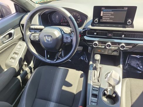 Certified 2024 Honda Civic Sport image 12