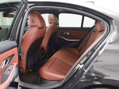 Used 2022 BMW 330i xDrive Sedan w/ Premium Package 2 image 13