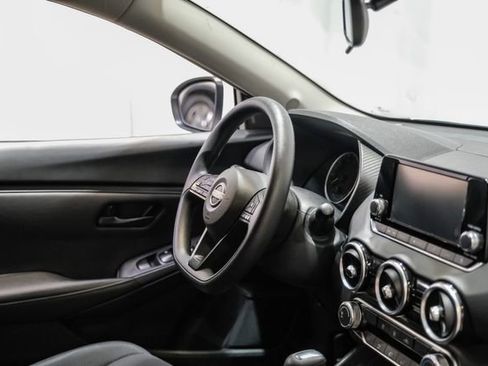 Used 2024 Nissan Sentra S image 18