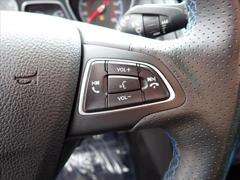 Used 2017 Ford Focus RS image 20