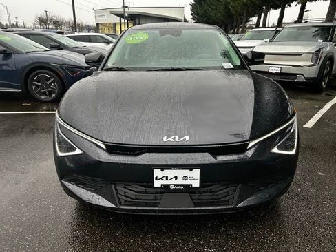 New 2025 Kia EV6 Light image 3