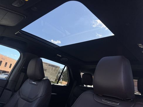 New 2026 Ford Explorer Platinum RWD image 14