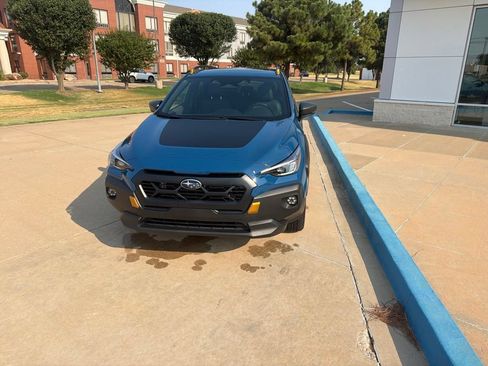 Used 2025 Subaru Crosstrek 2.5i Wilderness AWD/4WD image 5