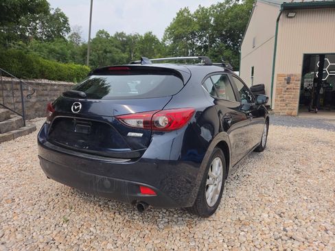 Used 2015 MAZDA MAZDA3 i Touring w/ Technology Package FWD image 7