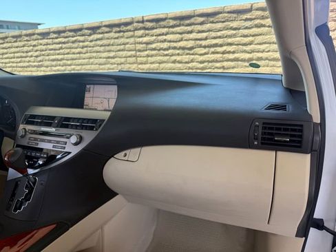 Used 2011 Lexus RX 350 2WD w/ Premium Pkg image 32