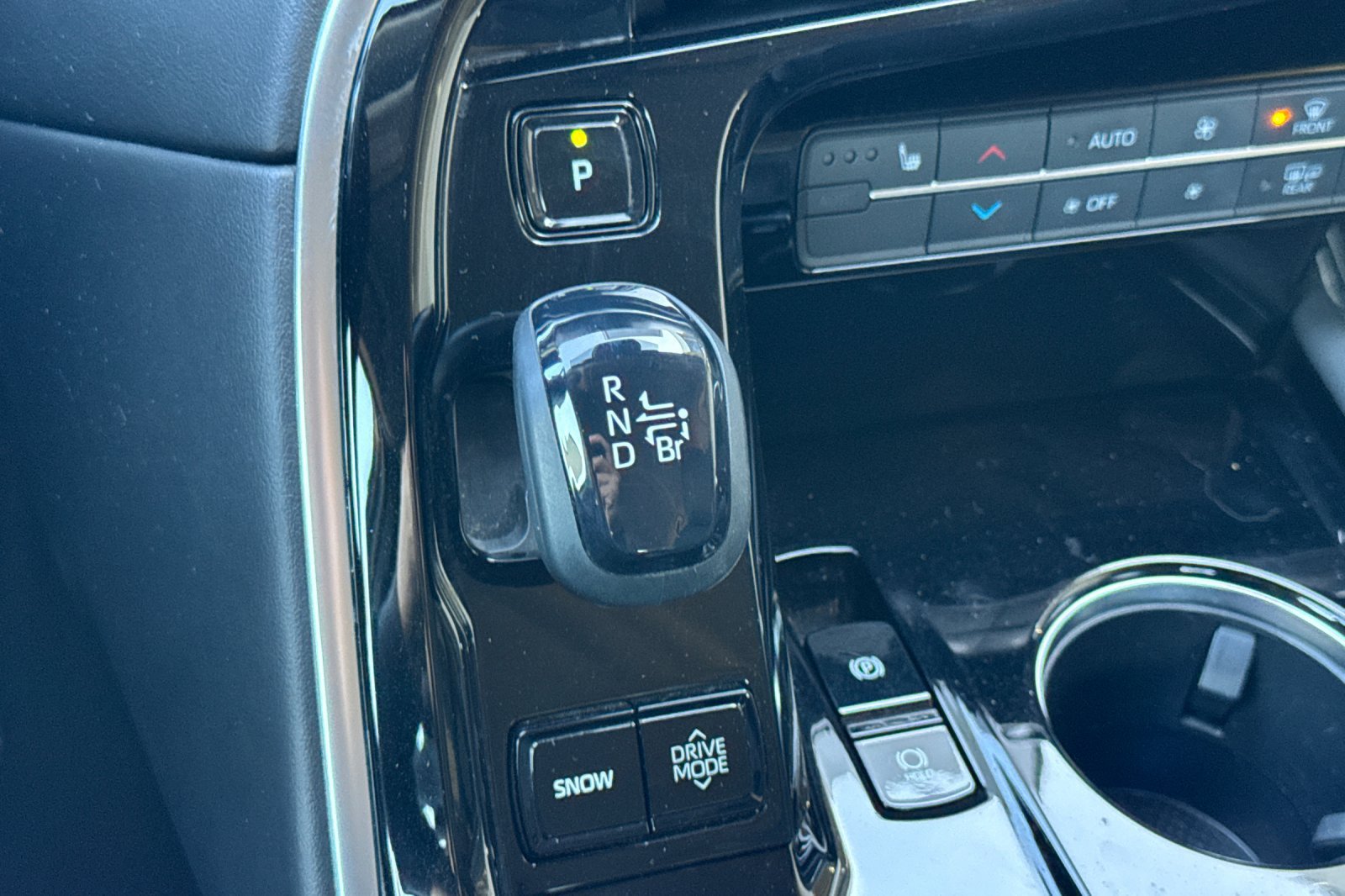 Certified 2021 Toyota Mirai w/ Advanced Technology Package RWD image 26