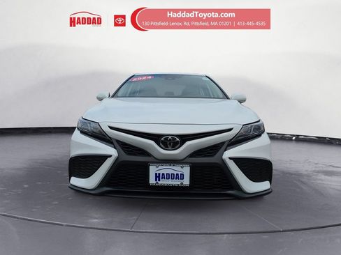 Used 2024 Toyota Camry SE w/ Cold Weather Package AWD/4WD image 9