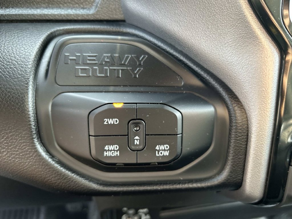 Used 2025 RAM 3500 Big Horn AWD/4WD image 49