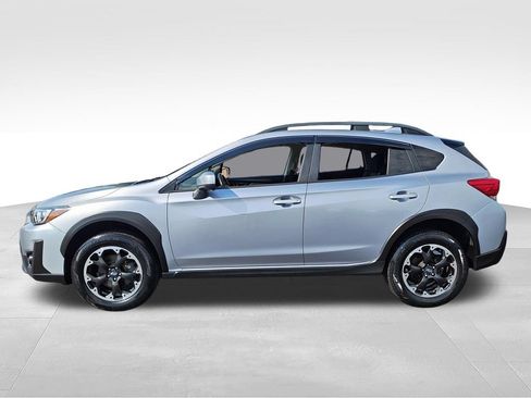 Used 2021 Subaru Crosstrek 2.0i Premium w/ Moonroof Package AWD/4WD image 2