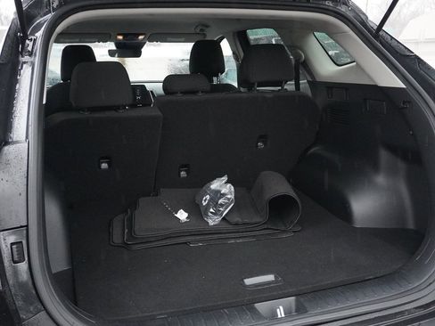 Used 2023 Kia Sportage LX image 18